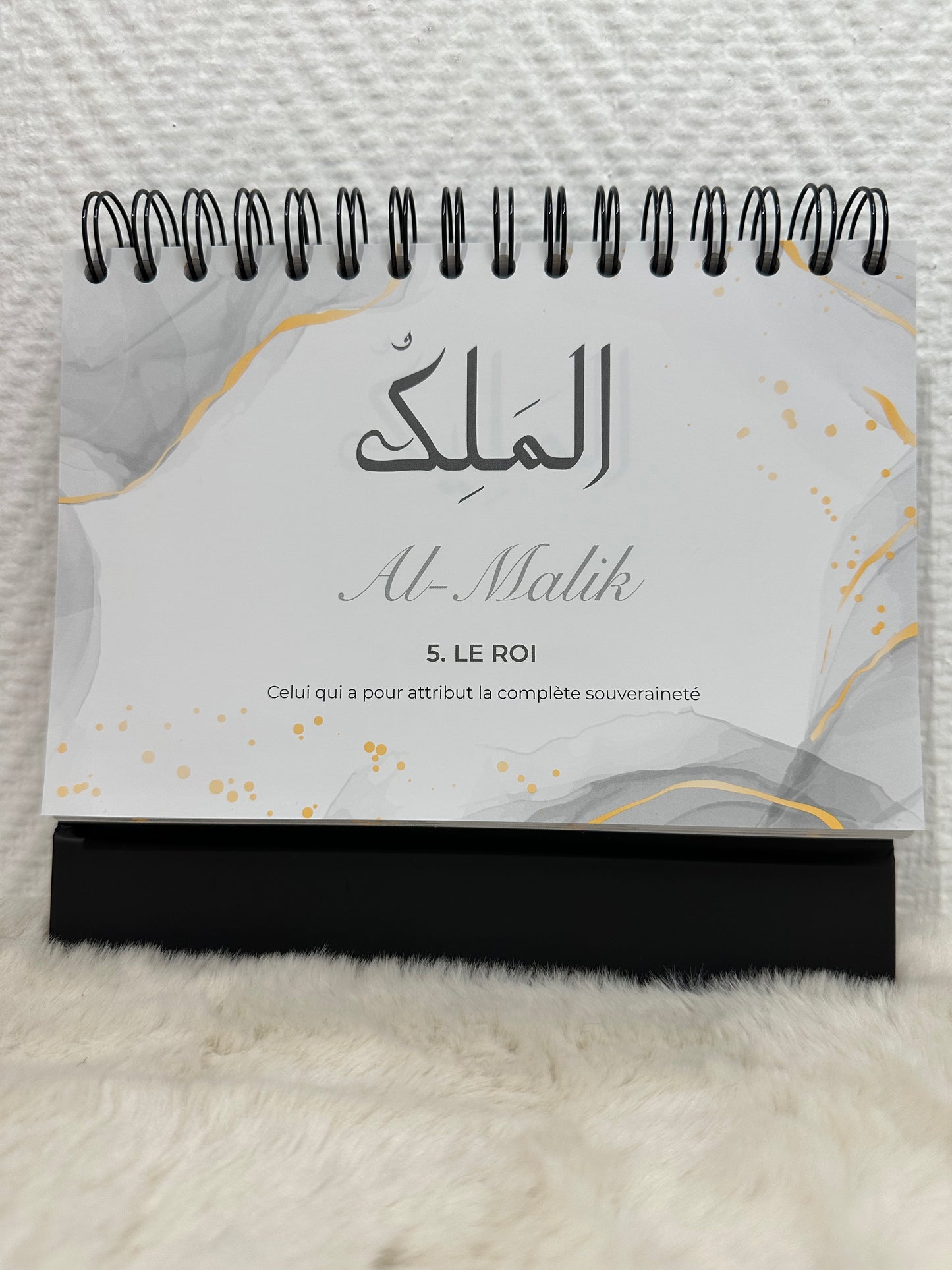 99 Noms D'Allah - Mieux Le Connaître Pour Mieux L'adorer - Calendrier Chevalet - Editions Al-Hadith