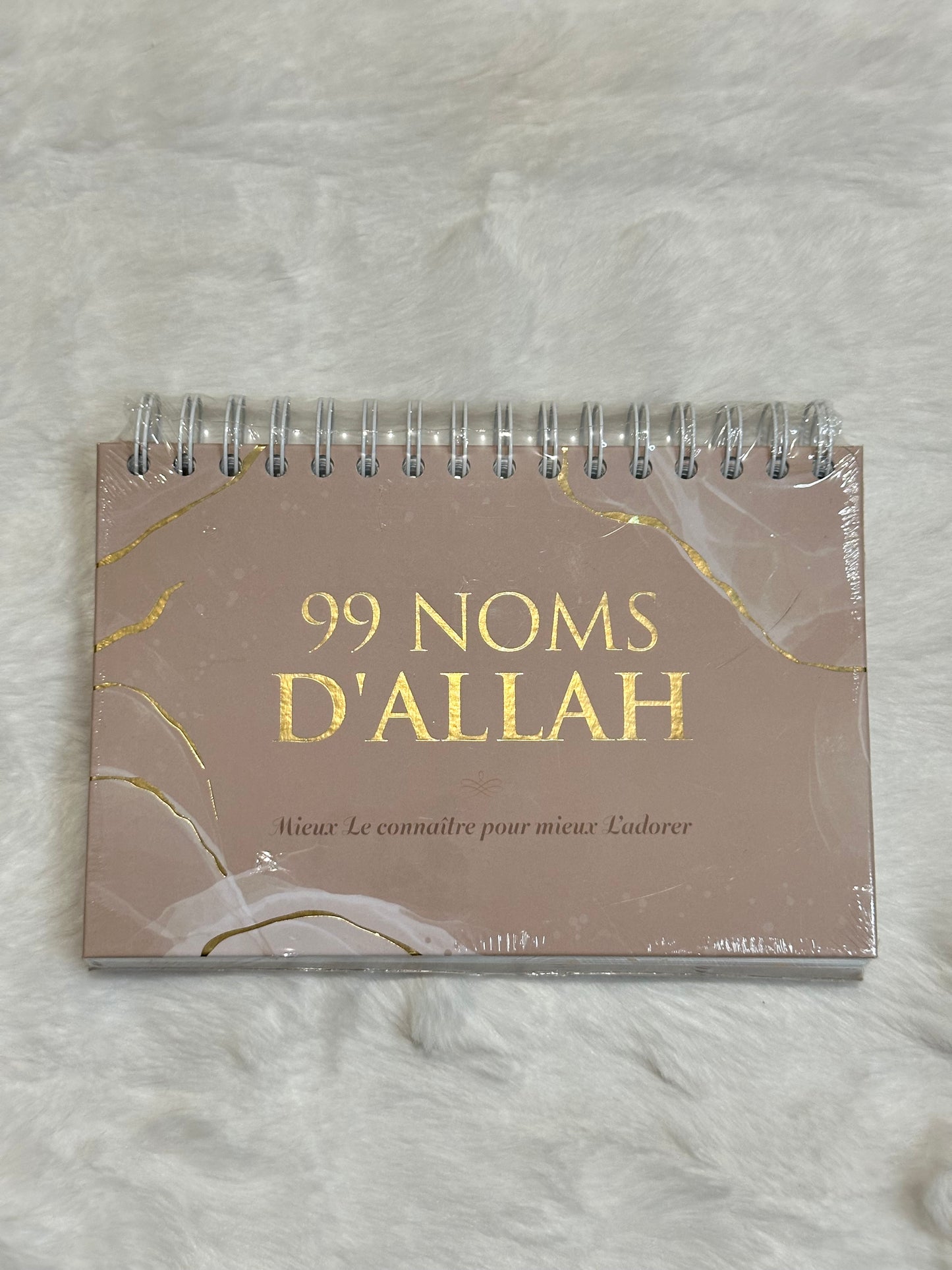 99 Noms D'Allah - Mieux Le Connaître Pour Mieux L'adorer - Calendrier Chevalet - Editions Al-Hadith